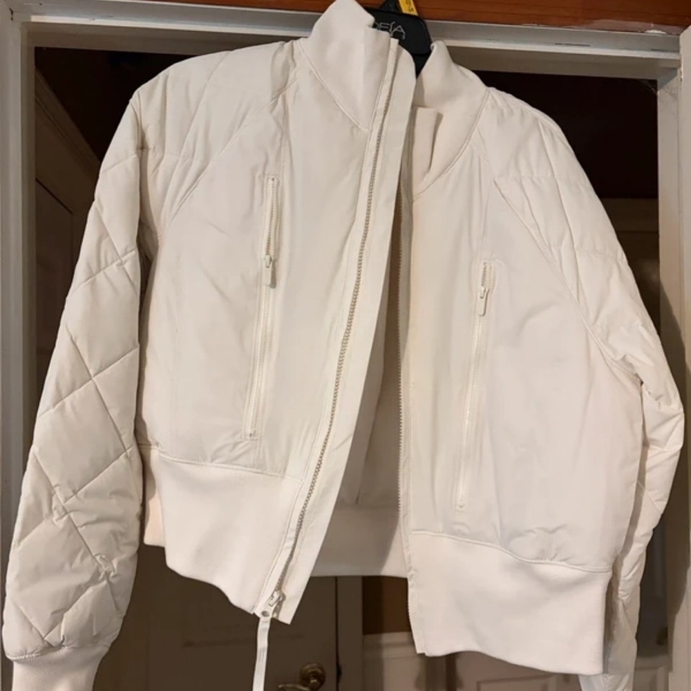 Elegant Cream Quilted Utility Jacket